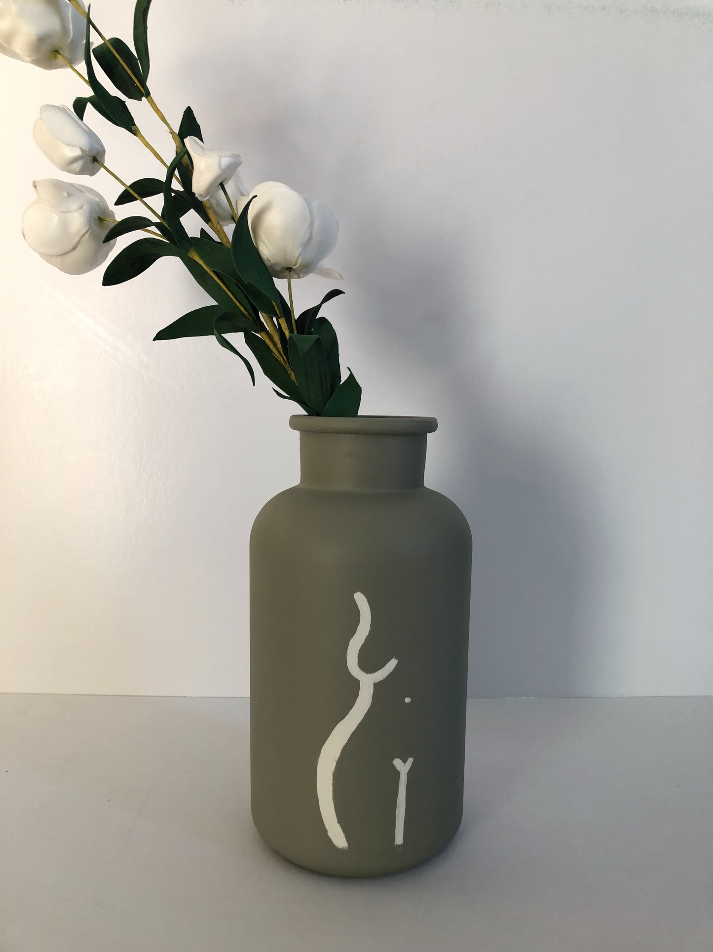 Body vase I